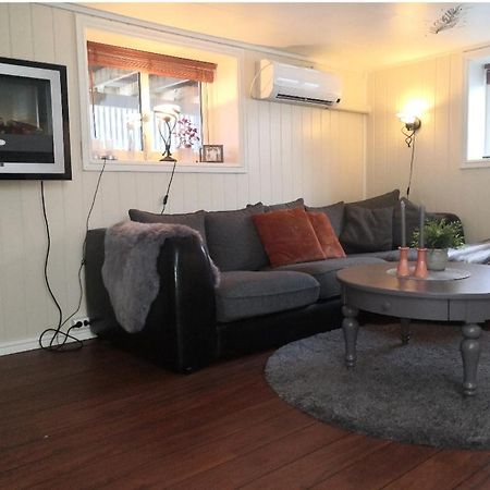 Sentral Studioleilighet Ved Stranden Og Hvalsenter Nb Ma Vaskes Etter Endt Leie Eller Betale Rengjoringshjelpen 500 Kr Andenes Εξωτερικό φωτογραφία