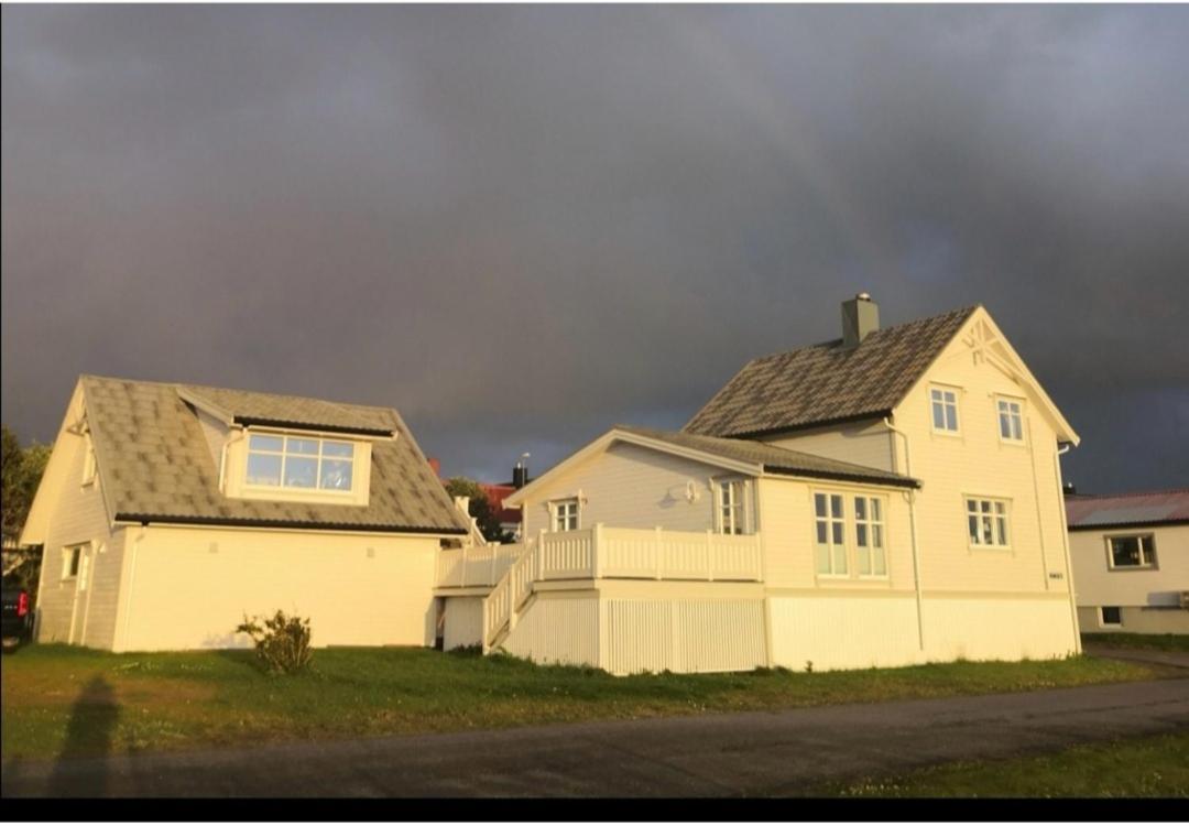 Sentral Studioleilighet Ved Stranden Og Hvalsenter Nb Ma Vaskes Etter Endt Leie Eller Betale Rengjoringshjelpen 500 Kr Andenes Εξωτερικό φωτογραφία