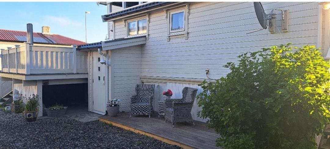 Sentral Studioleilighet Ved Stranden Og Hvalsenter Nb Ma Vaskes Etter Endt Leie Eller Betale Rengjoringshjelpen 500 Kr Andenes Εξωτερικό φωτογραφία